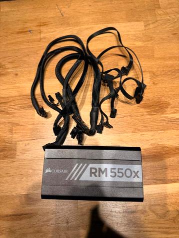 Corsair RM550x Voeding - 550W beschikbaar voor biedingen