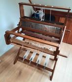 4-shaft weefgetouw met zowel voetpedalen als hendels, Ophalen, Gebruikt, Spinnewiel