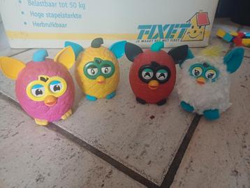 Mc Donalds Furby poppetjes 2014 beschikbaar voor biedingen