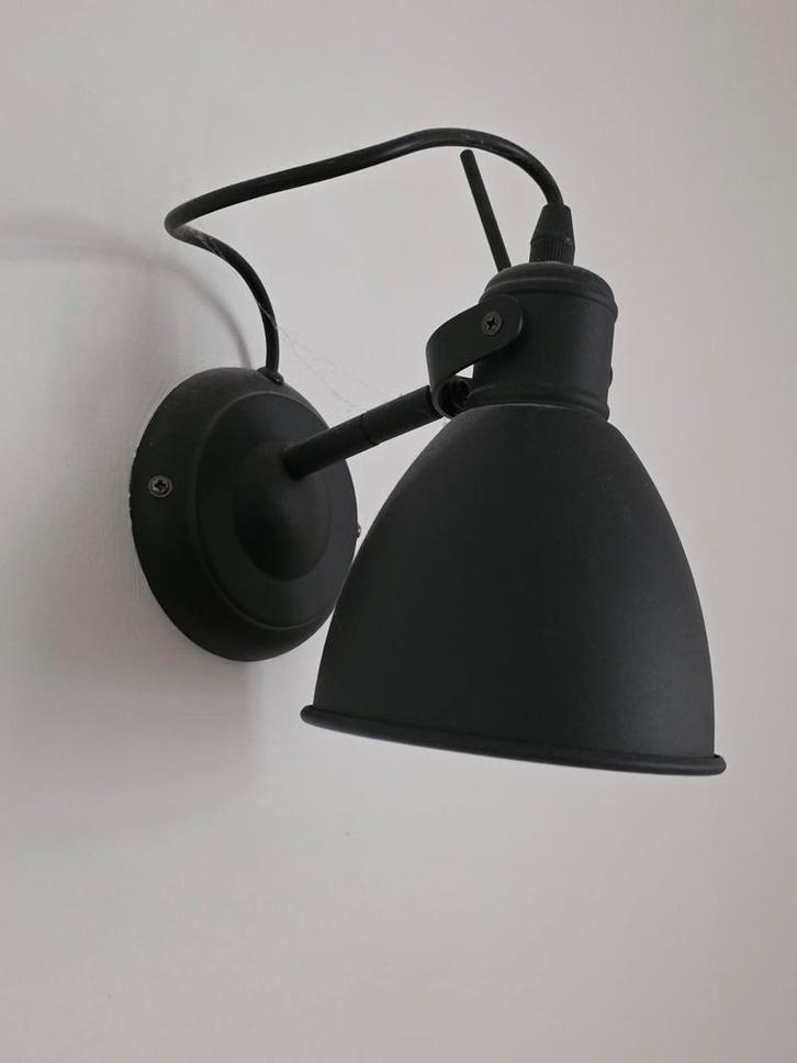 4x Eglo priddy wandlampen zwart, Huis en Inrichting, Lampen | Wandlampen, Zo goed als nieuw, Metaal, Ophalen