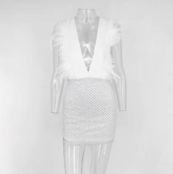 Witte diepe v-hals jurk jurkje decollecte korte dames  beschikbaar voor biedingen