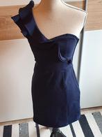Donkerblauwe half strapless jurk maat 38, Maat 38/40 (M), Galajurk, Blauw, Nieuw