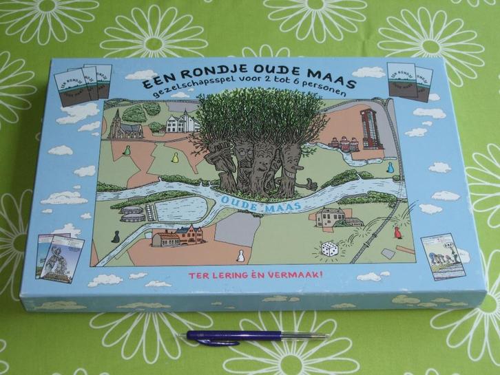 Een rondje Oude Maas - Triviant spel met kwartet, Hobby en Vrije tijd, Gezelschapsspellen | Bordspellen, Zo goed als nieuw, Een of twee spelers
