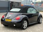 Volkswagen New Beetle Cabriolet 1.6 Highline AIRCO LEER STOE, Auto's, Stof, 4 cilinders, Cabriolet, 4 stoelen