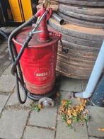 Olievat shell incl pomp en wagen. Industrieel., Inrichting, Ophalen of Verzenden, Zo goed als nieuw, Inrichting.