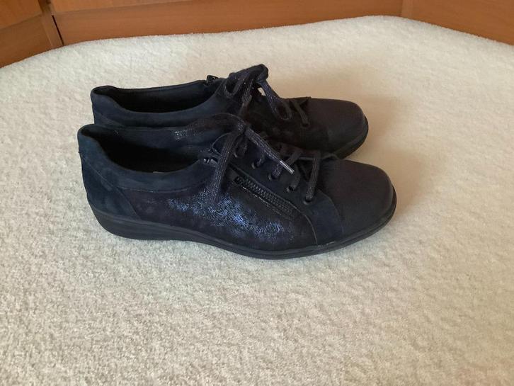 Prachtige blauwe leer schoenen van Solidus, 5,5(38 2/3)., Kleding | Dames, Schoenen, Zo goed als nieuw, Sneakers of Gympen, Blauw