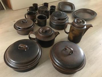 Arabia Ruska servies beschikbaar voor biedingen