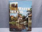 Geschiedenis en overzicht van de Nederlandse watermolens, Ophalen of Verzenden, Zo goed als nieuw
