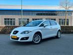 Seat Leon 1.2 TSI 77KW 2012 Wit, Auto's, Voorwielaandrijving, Euro 5, Stof, Zwart