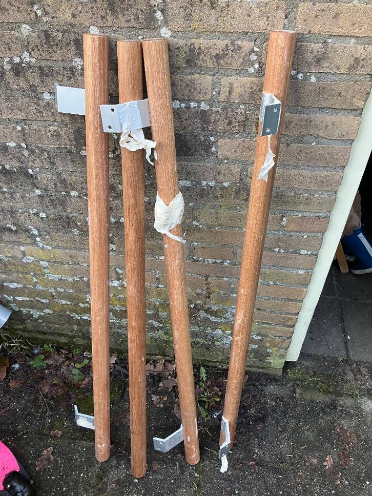 Stevige Leuningen hout, Doe-het-zelf en Verbouw, Ladders en Trappen, Gebruikt, Trap, Minder dan 2 meter, Ophalen