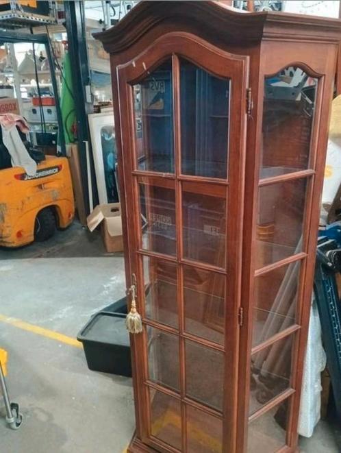 Antieke vitrine kast, Huis en Inrichting, Kasten | Vitrinekasten, Gebruikt, 25 tot 50 cm, Met plank(en), Ophalen