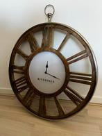Riverdale klok. 60 cm., Huis en Inrichting, Ophalen, Zo goed als nieuw