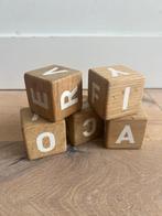 5 houten blokken met letters, Kinderen en Baby's, Speelgoed | Houten speelgoed, Ophalen of Verzenden, Gebruikt, Overige typen
