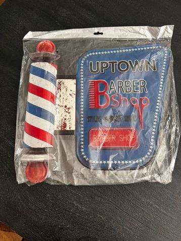 Barbershop platen beschikbaar voor biedingen