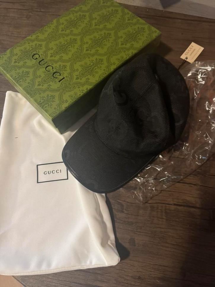 Gucci pet NIEUW, Kleding | Heren, Mutsen, Sjaals en Handschoenen, Nieuw, Muts, Maat 48/50 (M), Ophalen of Verzenden