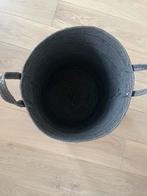 Zwarte mand doorsnede 37cm x 40cm hoog, Ophalen of Verzenden, Zo goed als nieuw, Rond, Riet