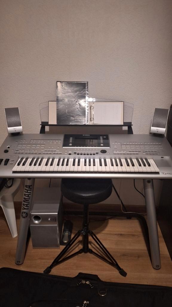 Yamaha Tyros III Keyboard + incl. Bass Speaker & Tas, Muziek en Instrumenten, Keyboards, Zo goed als nieuw, 61 toetsen, Yamaha