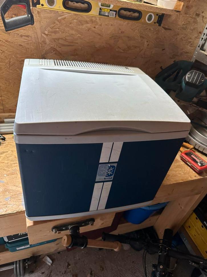 Mobicool Elektrische Koelbox 40L, Caravans en Kamperen, Koelboxen, Gebruikt, Koelbox, Elektrisch, Ophalen of Verzenden