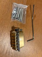 Gouden 2-Punts Tremolo voor Fender Stratocaster, Ophalen of Verzenden, Nieuw, Elektrische gitaar