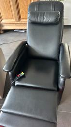 Zwart leren relax sta op stoel armleuningen verstelbaar, Huis en Inrichting, Fauteuils, Ophalen, Zo goed als nieuw, Leer, 50 tot 75 cm