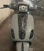 Vespa S Claxonneus Forged Carbon, Ophalen of Verzenden