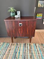 Vintage nachtkastje, Antiek en Kunst, Antiek | Meubels | Kasten, Ophalen