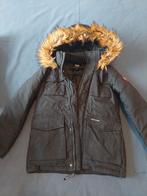 Canada goose jas  maat 10, Ophalen of Verzenden, Zo goed als nieuw, Jongen of Meisje, Jas