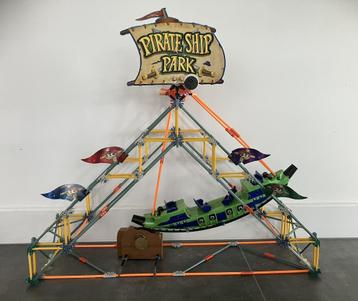 K’Nex Pirate ship park en veel overige losse K’Nex beschikbaar voor biedingen