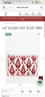 GEZOCHT SISSY BOY WIT KUSSEN MET RODE PRINT, Ophalen, Zo goed als nieuw, Rood, Vierkant