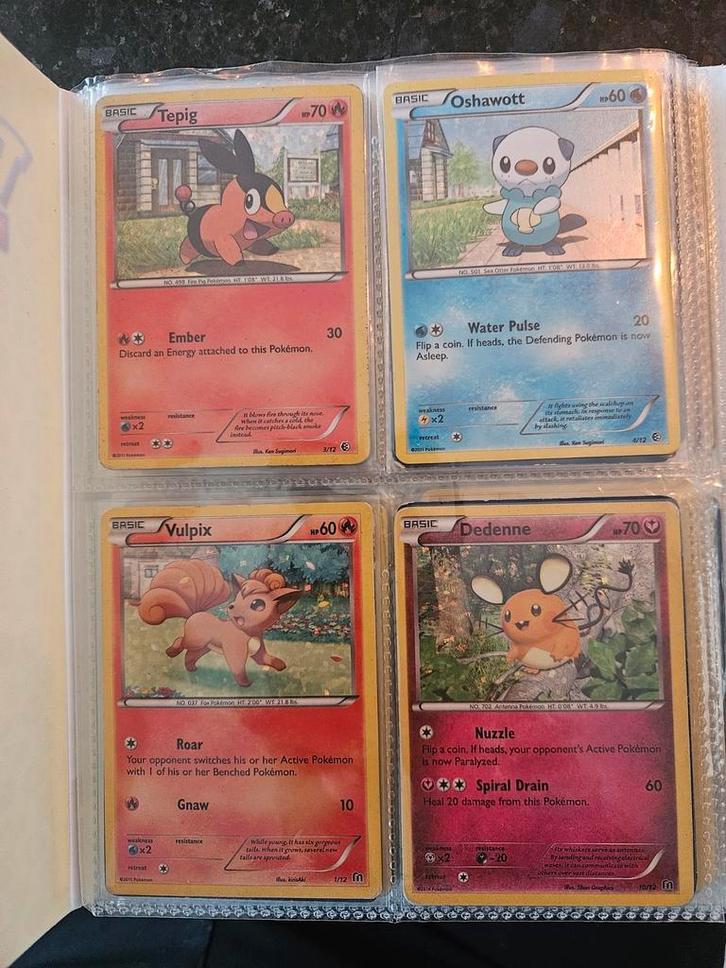 McDonald's pokemon kaarten 77 stuks in Pikachu map, Hobby en Vrije tijd, Verzamelkaartspellen | Pokémon, Gebruikt, Meerdere kaarten