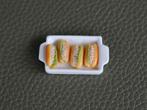Hele kleine open broodjes van maar 1,5 cm met zalmsalade., Ophalen of Verzenden, Nieuw, Gebruiksvoorwerp