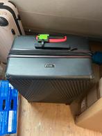 Grote Zwarte Koffer - Ochnik, Sieraden, Tassen en Uiterlijk, Gebruikt, Hard kunststof, 45 tot 55 cm, Uitschuifbare handgreep