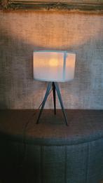 Tafellamp Zuiver Tripod zwart en grijs, Ophalen, Zo goed als nieuw, Minder dan 50 cm