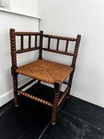 Mooi antiek hoekstoeltje met biezen zitting, Antiek en Kunst, Ophalen of Verzenden