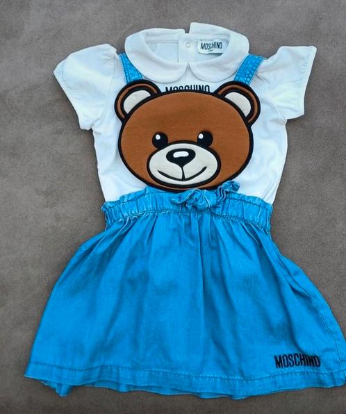 Moschino jurk maat 2a, Kinderen en Baby's, Kinderkleding | Maat 92, Nieuw, Meisje, Jurk of Rok, Ophalen of Verzenden