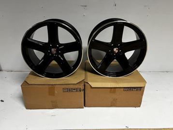 Porsche Macan 2015 - 2022 Zwarte Macan Sport Classic velgen beschikbaar voor biedingen