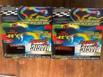 Magic track 2x complete set met rode en blauwe auto., Overige merken, Zelf te bouwen, Ophalen of Verzenden, Overige aandrijving