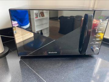 Brabantia combi magnetron oven beschikbaar voor biedingen