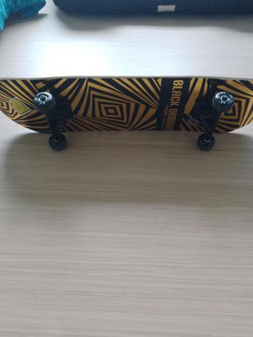 Skateboard zgan beschikbaar voor biedingen