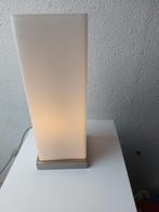 glazen lamp lamp wit, Huis en Inrichting, Lampen | Tafellampen, Ophalen of Verzenden, Zo goed als nieuw, Glas, Minder dan 50 cm