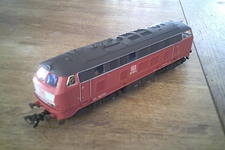 Marklin HO Digitale Diesellocomotief BR 216 nr. 36216, Hobby en Vrije tijd, Modeltreinen | H0, Zo goed als nieuw, Locomotief, Wisselstroom
