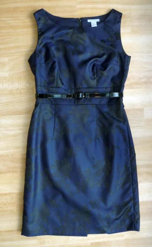 Blauwe nette jurk met bloemen, H&M maat 38/40, Kleding | Dames, Jurken, Zo goed als nieuw, Maat 38/40 (M), Blauw, Knielengte, Ophalen of Verzenden