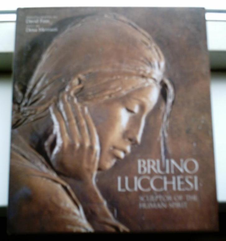 Bruno Lucchesi: Sculptor of the Human Spirit(Finn&Merriam)., Boeken, Kunst en Cultuur | Beeldend, Zo goed als nieuw, Ophalen of Verzenden