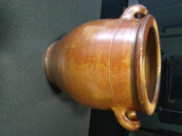 Kleine Keulse pot 28 hoog en 23 doorsnede, opening 17,5 cm beschikbaar voor biedingen
