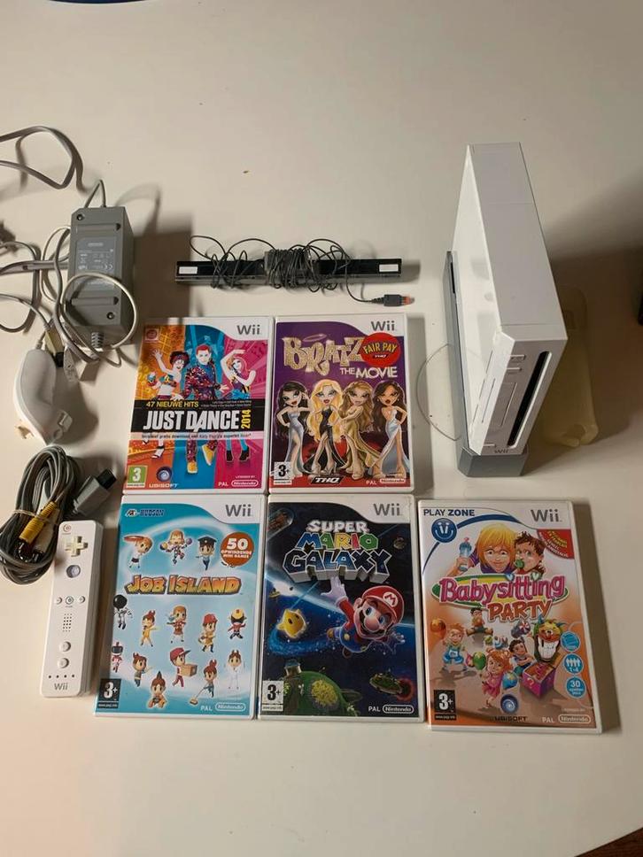 Nintendo Wii Console met Games, Spelcomputers en Games, Games | Nintendo Wii, Gebruikt, Avontuur en Actie, 1 speler, Vanaf 3 jaar