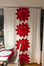 Lap gordijn stof wit bloemetjes rood, 120 cm of meer, Ophalen of Verzenden, Katoen, Rood