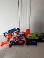 Nerf Pistolen met munitie en opzetstukken., Ophalen of Verzenden, Zo goed als nieuw