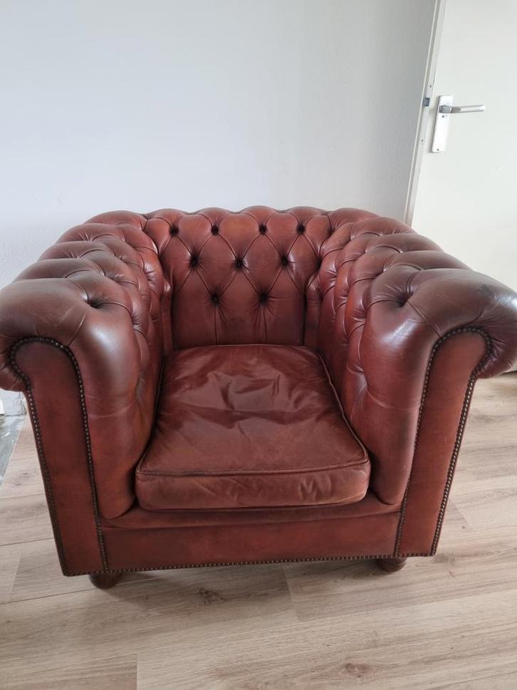 Stijlvolle Chesterfield stoel, Huis en Inrichting, Fauteuils, Stof, 75 tot 100 cm, Ophalen