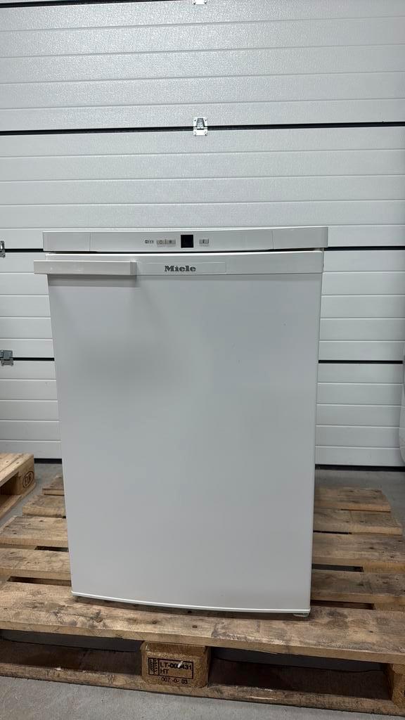 Miele Vrieskast - ONVERWOESTBAAR - ZEER NETTE STAAT! -, Witgoed en Apparatuur, Vriezers en Diepvrieskisten, Zo goed als nieuw