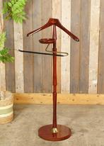 Sierlijke roodbruine vintage dressboy 'Regent', Antiek en Kunst, Ophalen of Verzenden